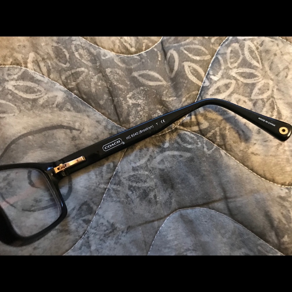 Coach eyeglass frames - Picture 4 of 8